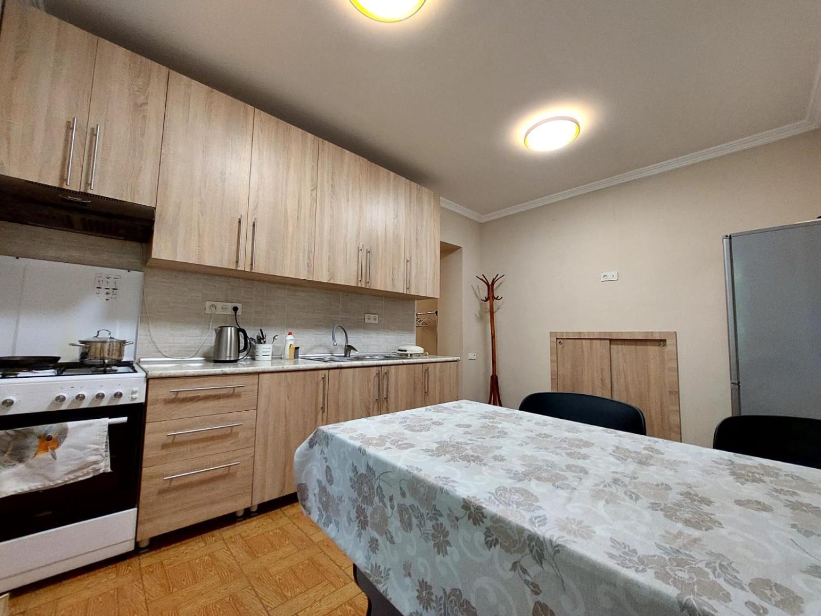 Geo Kutaisi Apartment Exterior photo